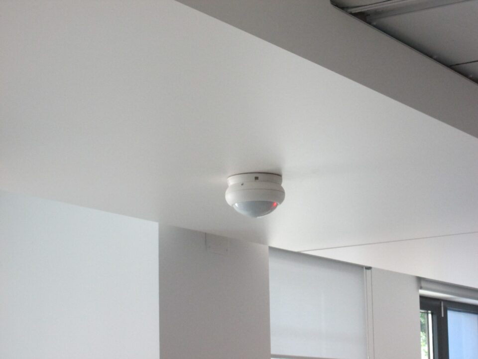 gallery-item